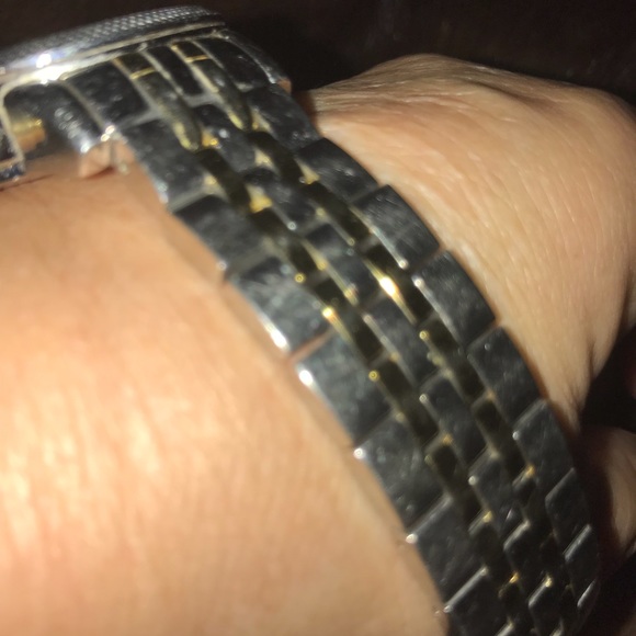 Michael Kors 2 tone Watch - Picture 8 of 8